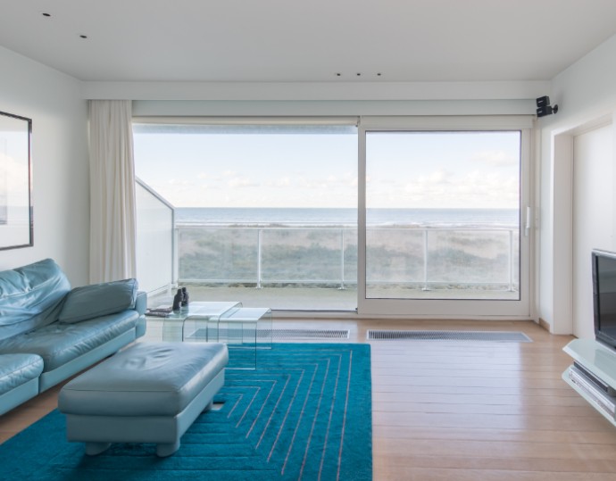 Exclusief 2-slaapkamer appartement met panoramisch zeezicht