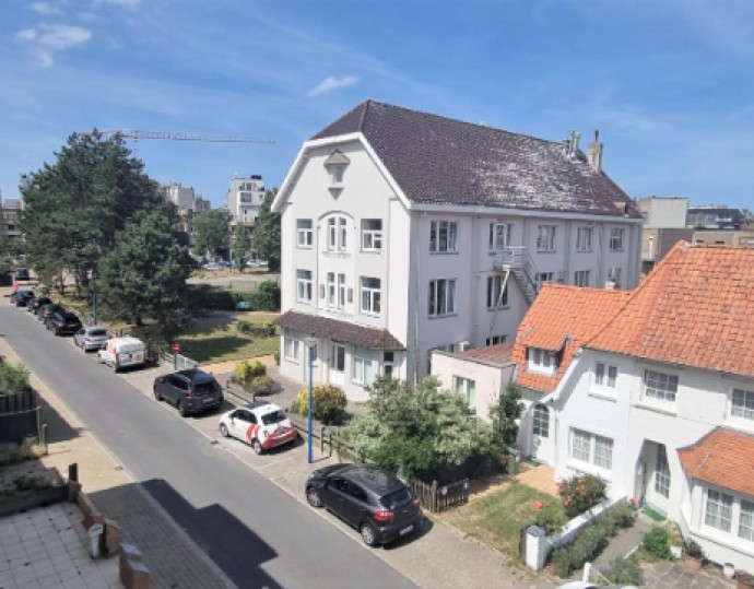 Appartement rénové situé au centre de Koksijde-Bad à vendre
