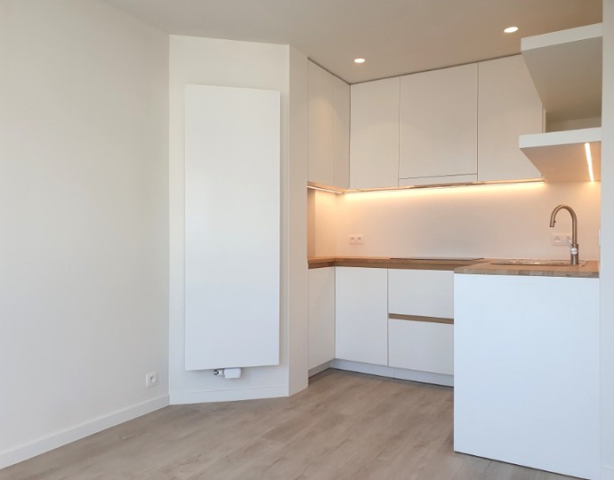 Centraal gelegen gerenoveerd appartement in Koksijde-Bad te koop