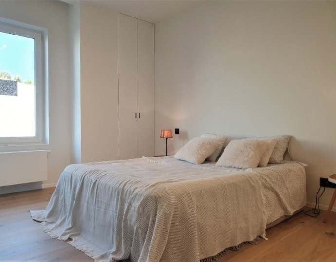Luxuriös renovierte 3-Zimmer-Wohnung an der Strandpromenade von Oostduinkerke
