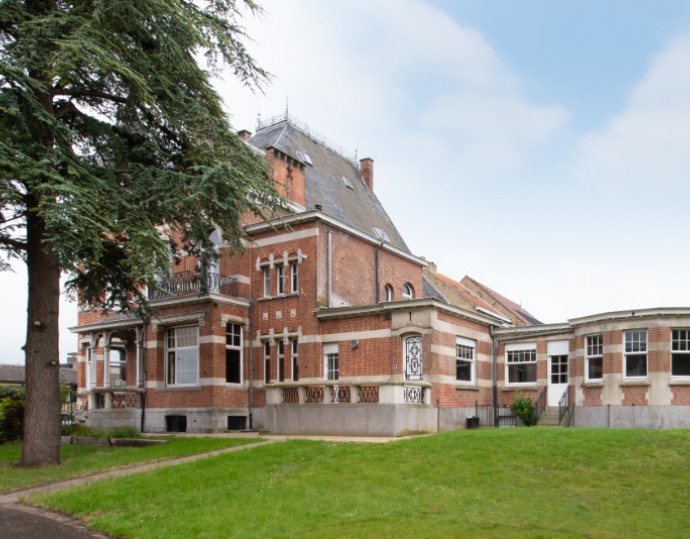 Kasteel verkocht Veurne